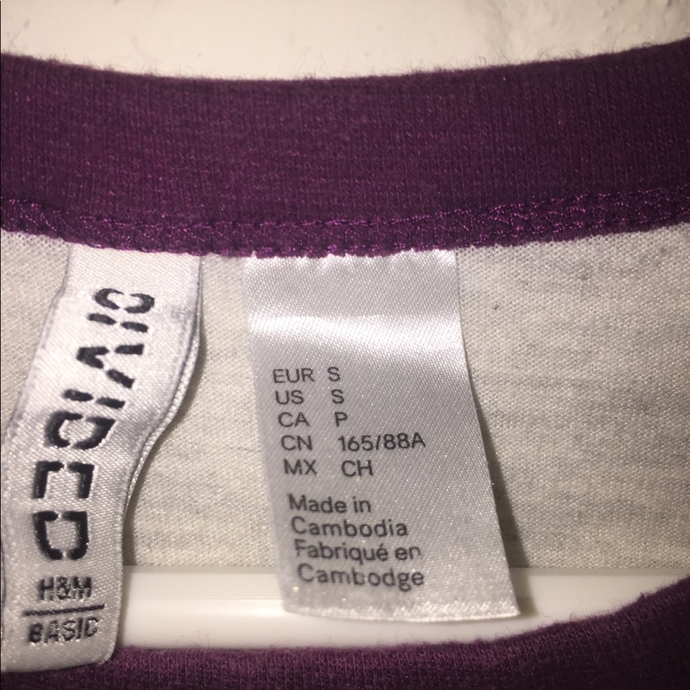 Divided H&M basic tee - Picture 2 of 3